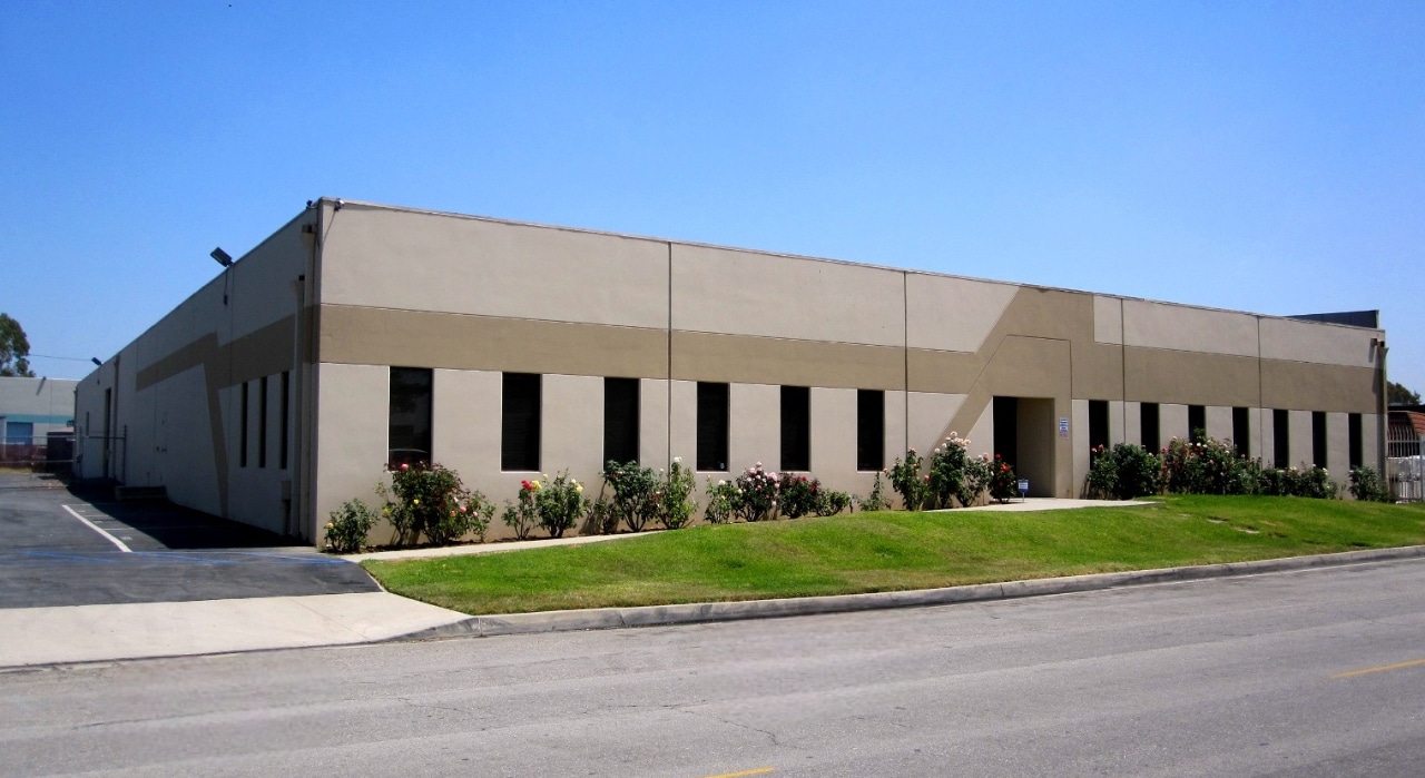 10036 Freeman Ave, Santa Fe Springs, CA for sale Primary Photo- Image 1 of 4