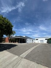 8964 Oso Ave, Chatsworth, CA for lease Building Photo- Image 1 of 9