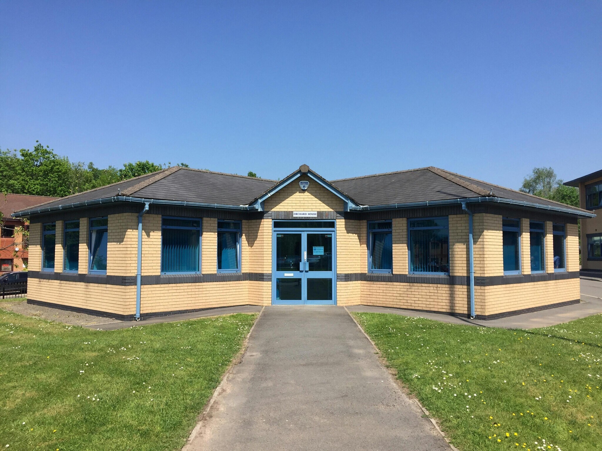 Van Rd, Caerphilly à louer Photo principale- Image 1 de 2