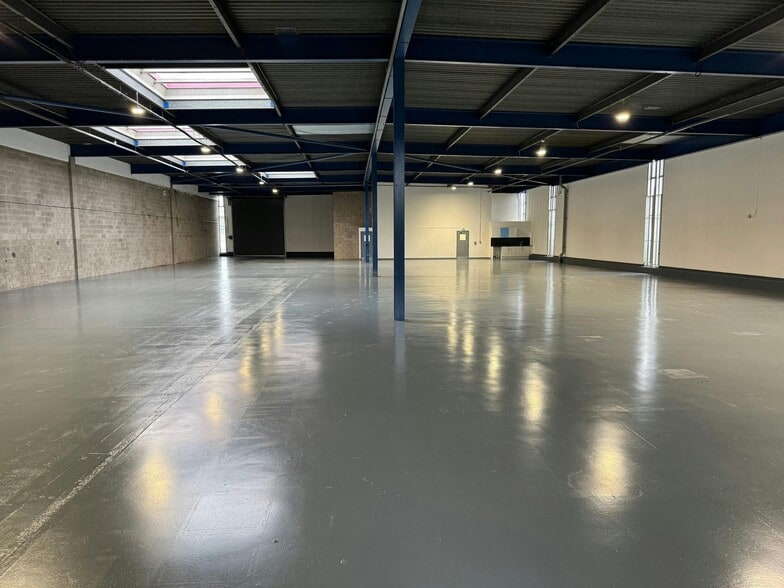 Calver Rd, Warrington for lease - Building Photo - Image 2 of 10