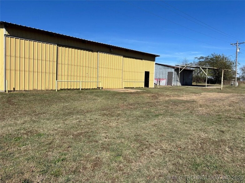 6105 W 108th St S, Oktaha, OK for sale - Building Photo - Image 3 of 6