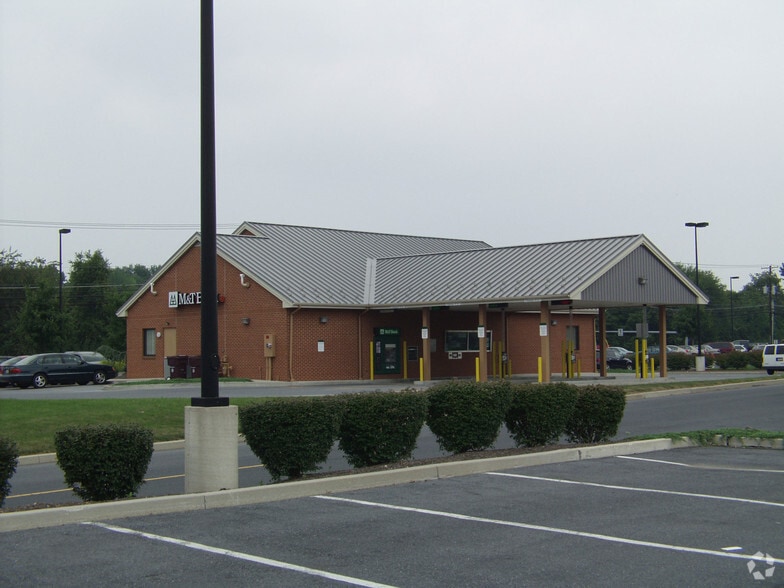 4860 Penn Ave, Sinking Spring, PA for lease - Building Photo - Image 2 of 25