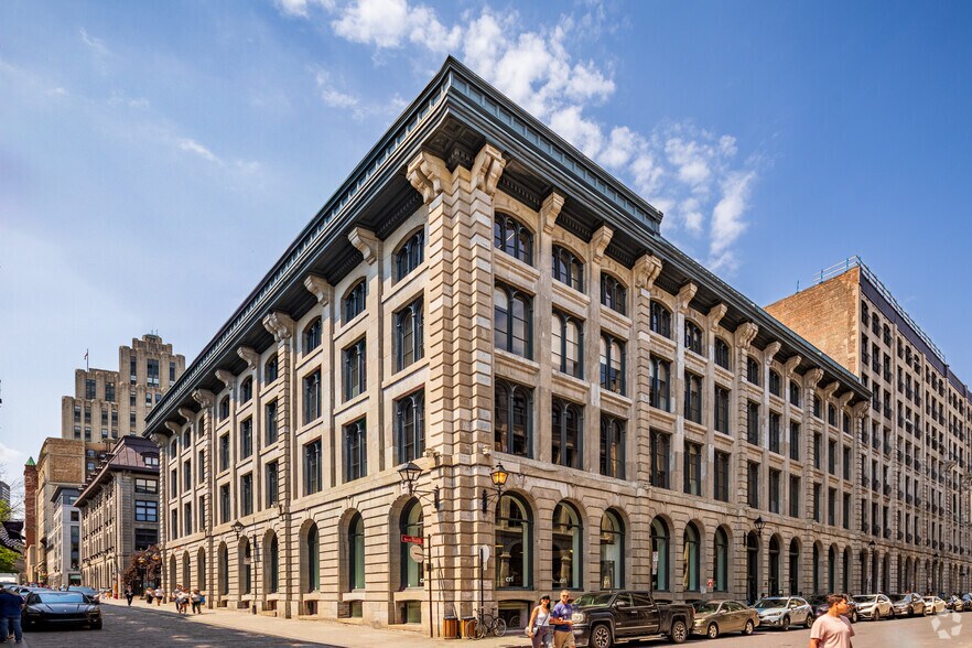 85 Rue Saint-Paul W, Montréal, QC à louer - Photo principale - Image 1 de 26