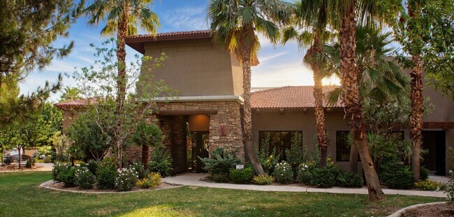 More details for 2730 S Val Vista Dr & E Frye Rd, Gilbert, AZ - Office for Lease