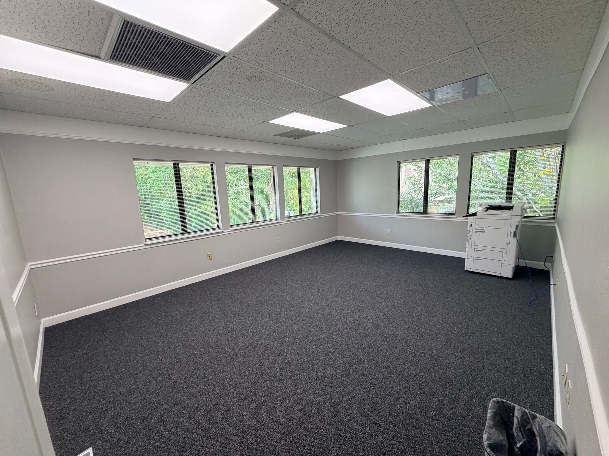 2707 Killarney Way, Tallahassee, FL for lease Interior Photo- Image 1 of 2