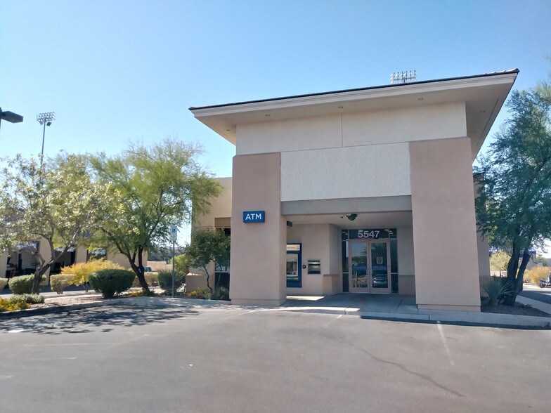 5547 S Rainbow Blvd, Las Vegas, NV à louer - Photo du bâtiment - Image 3 de 22