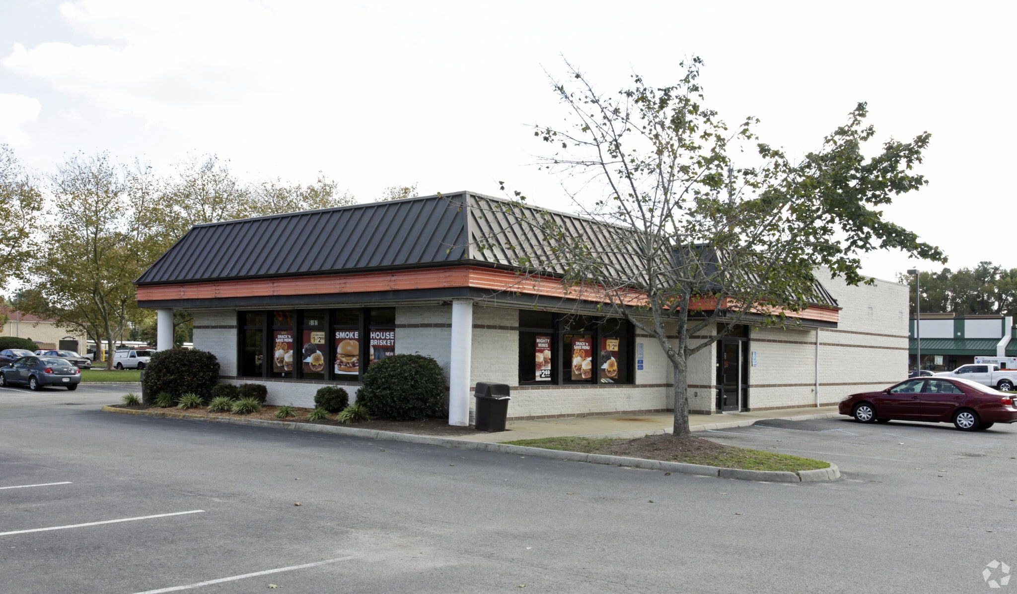 5197 Shore Dr, Virginia Beach, VA for lease Primary Photo- Image 1 of 3