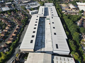 Vauxhall Trading Estate - Warehouse