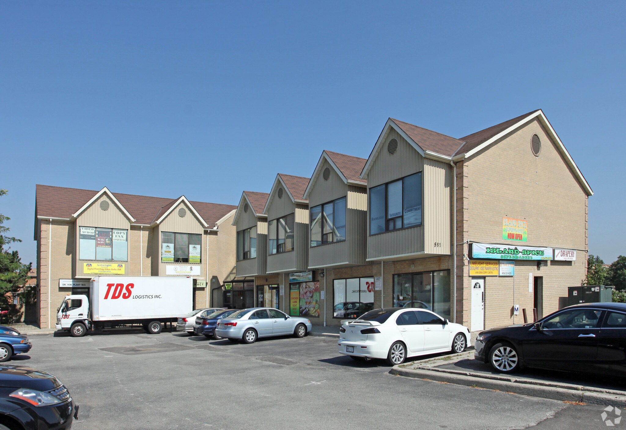 5810 Sheppard Ave E, Toronto, ON à vendre Photo principale- Image 1 de 1