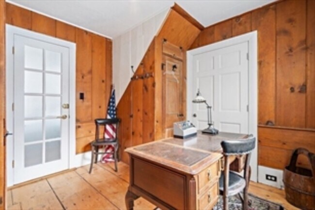 Plus de détails pour 353 Boston Post Rd, Sudbury, MA - Bureau à louer