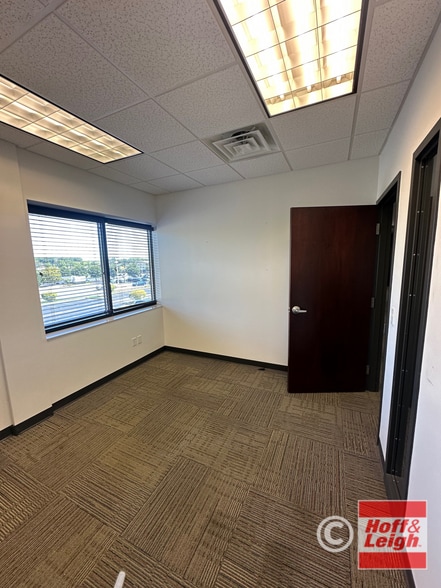 1790 Graybill Rd, Uniontown, OH for lease - Interior Photo - Image 2 of 9