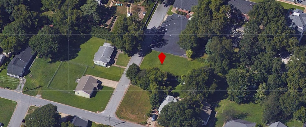 00 James Ave, Greer, SC à louer - Aérien - Image 2 de 4