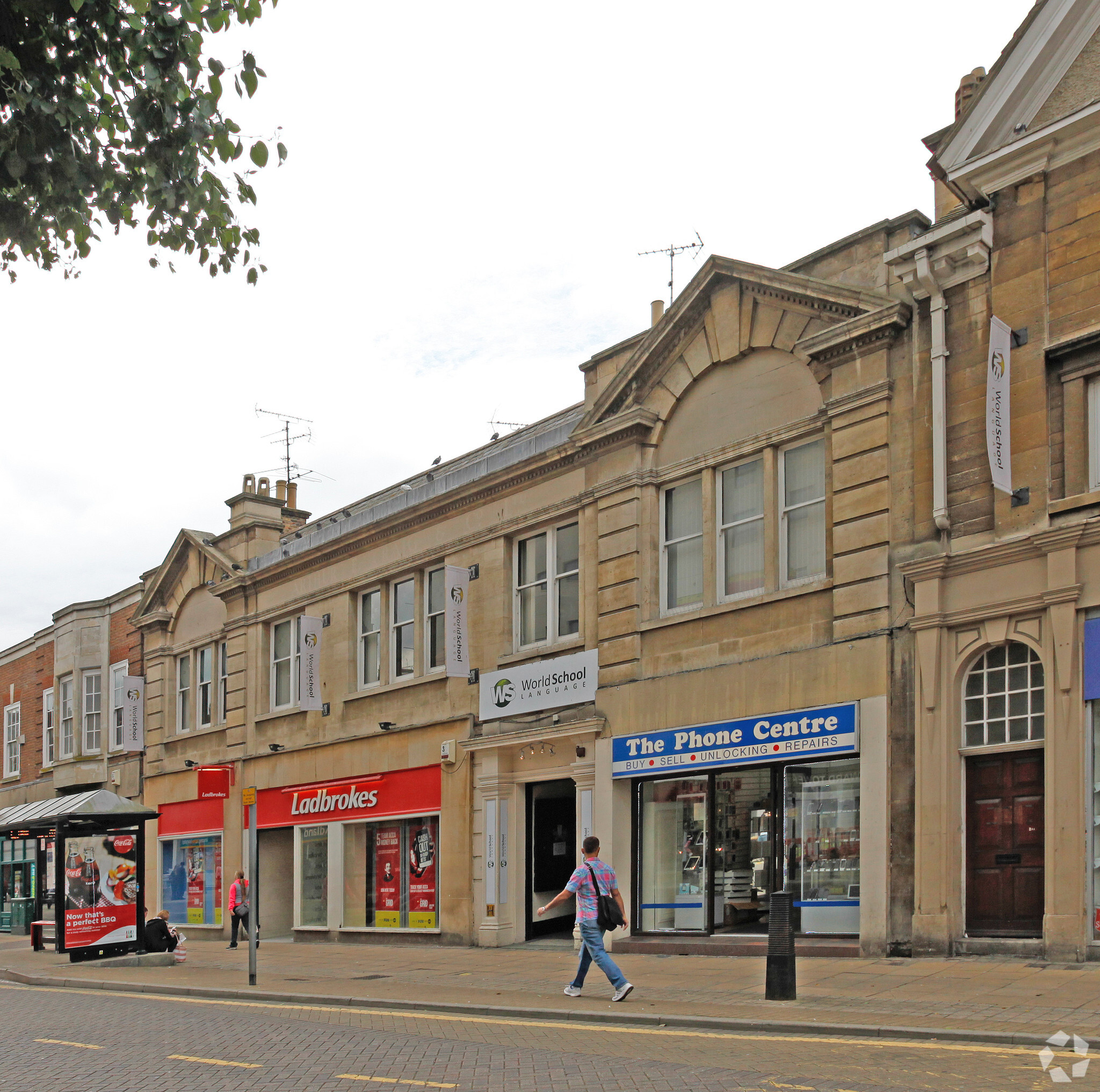 8-14 Broadway, Peterborough for lease Primary Photo- Image 1 of 3