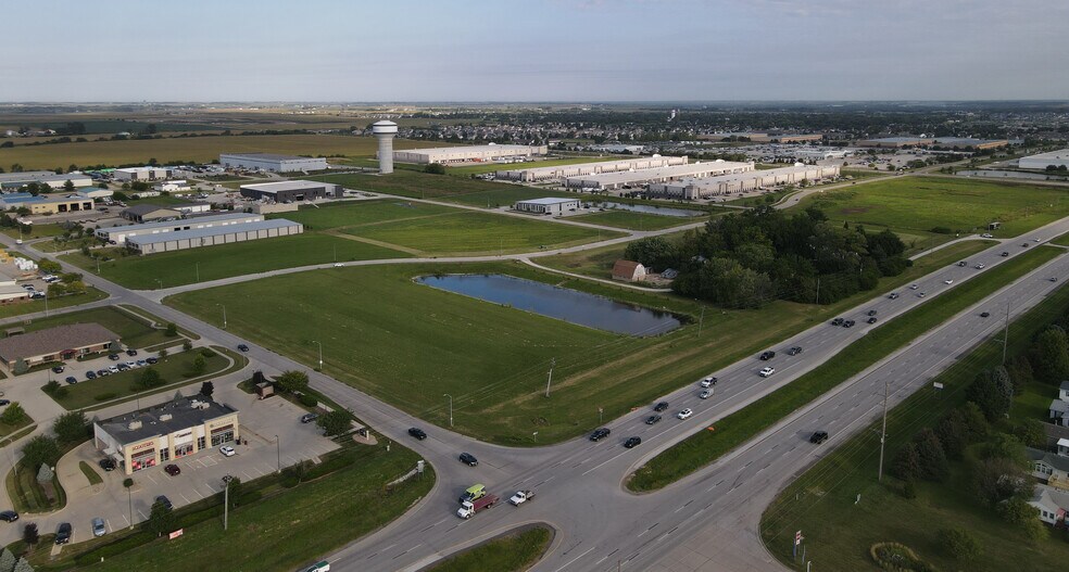 SE 25th St & SE Gateway Drive, Grimes, IA for sale - Aerial - Image 2 of 6