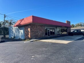 1602 31st Ave N, Saint Petersburg, FL for lease Building Photo- Image 2 of 9