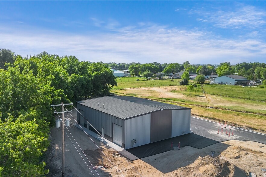 80 N Happy Valley Rd, Nampa, ID for sale - Building Photo - Image 3 of 17