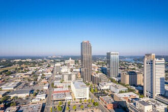 425 W Capitol Ave, Little Rock, AR - AERIAL  map view