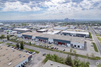 601-635 28 St NE, Calgary, AB - Aerial map view