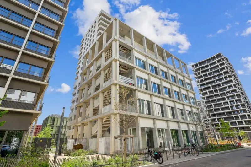 Office in Lyon for sale - Building Photo - Image 2 of 9