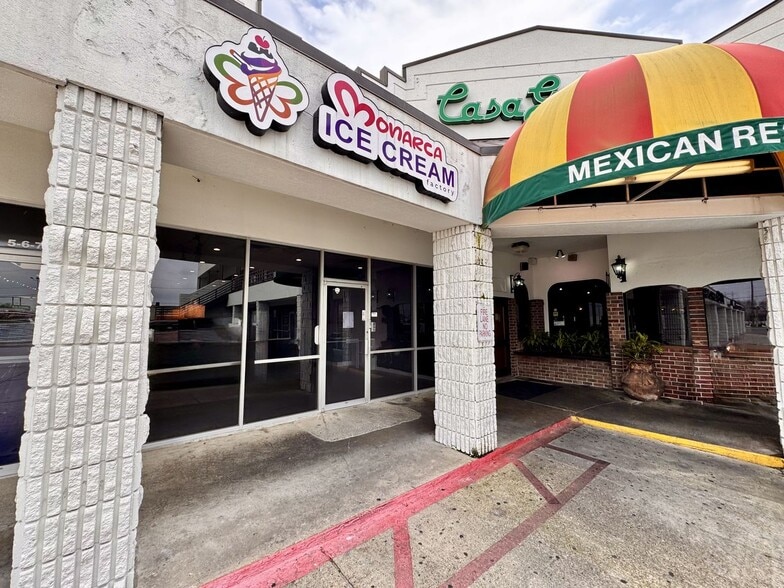 8814 Veterans Memorial Blvd, Metairie, LA à louer - Photo du bâtiment - Image 2 de 25