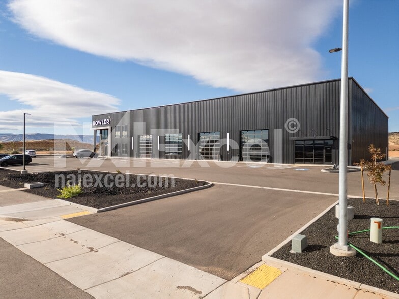 4654 S Commerce Dr, St George, UT à louer - Photo du bâtiment - Image 2 de 5