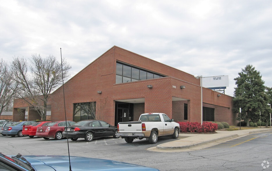 1143 West Ave SW, Conyers, GA for lease - Building Photo - Image 1 of 4