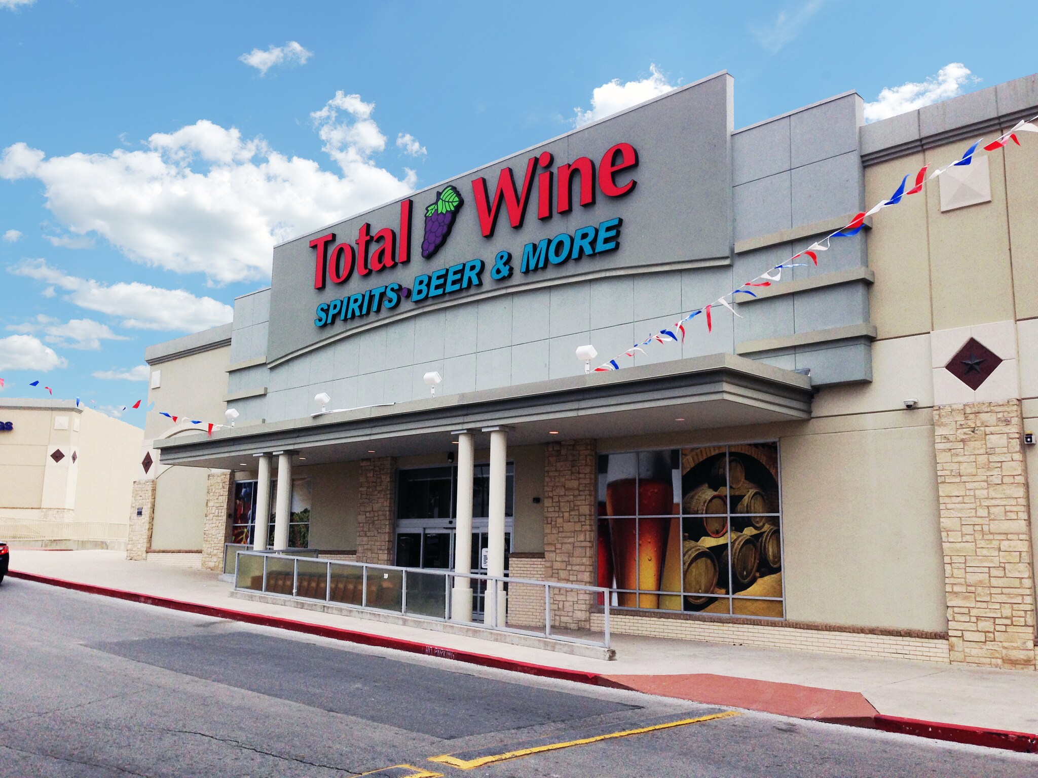 125 NW Loop 410, San Antonio, TX for lease Building Photo- Image 1 of 5