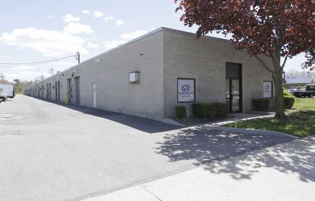 More details for 65 Brook Ave, Deer Park, NY - Industrial for Lease