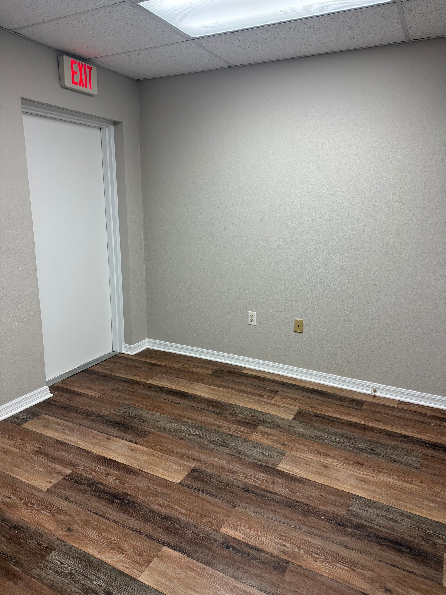 5304 S Florida Ave, Lakeland, FL à louer Photo intérieure- Image 1 de 1