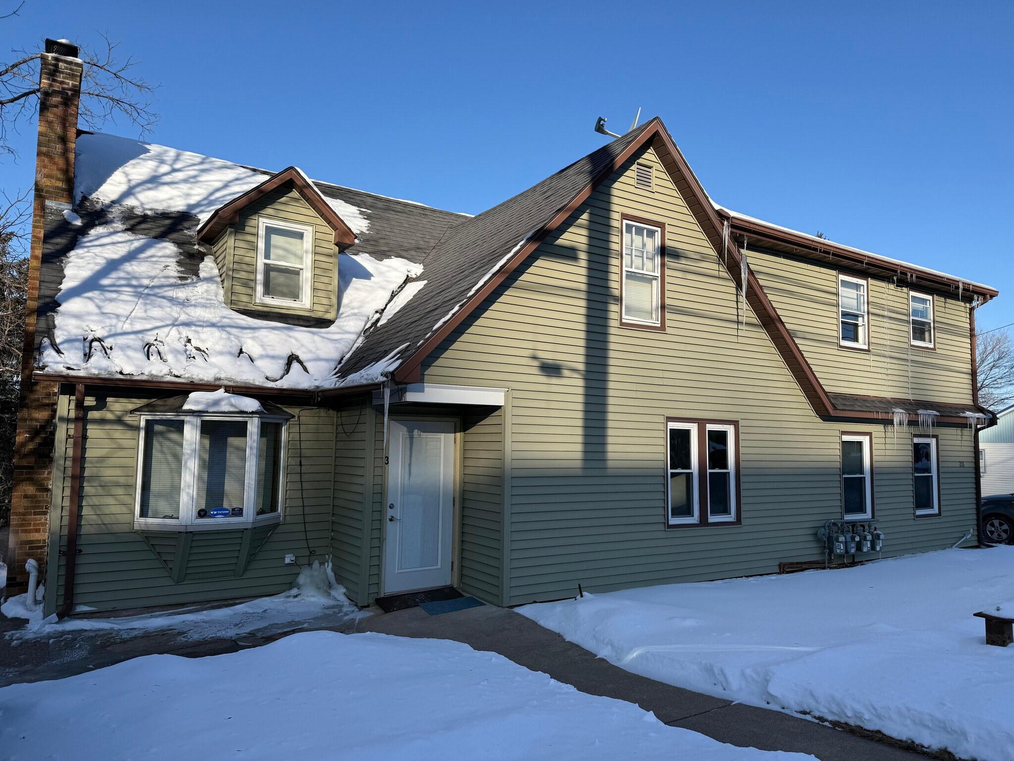 213 S Adams St, Saint Croix Falls, WI for lease Building Photo- Image 1 of 8