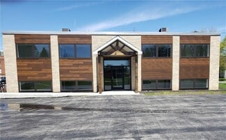 Plus de détails pour 300 Ohio St, Medina, NY - Bureau à louer