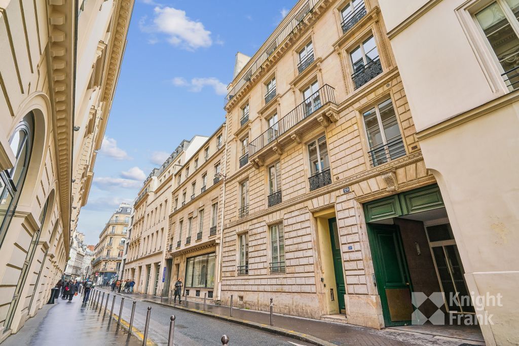 20 Rue Saint-Georges, Paris à louer Photo du bâtiment- Image 1 de 10