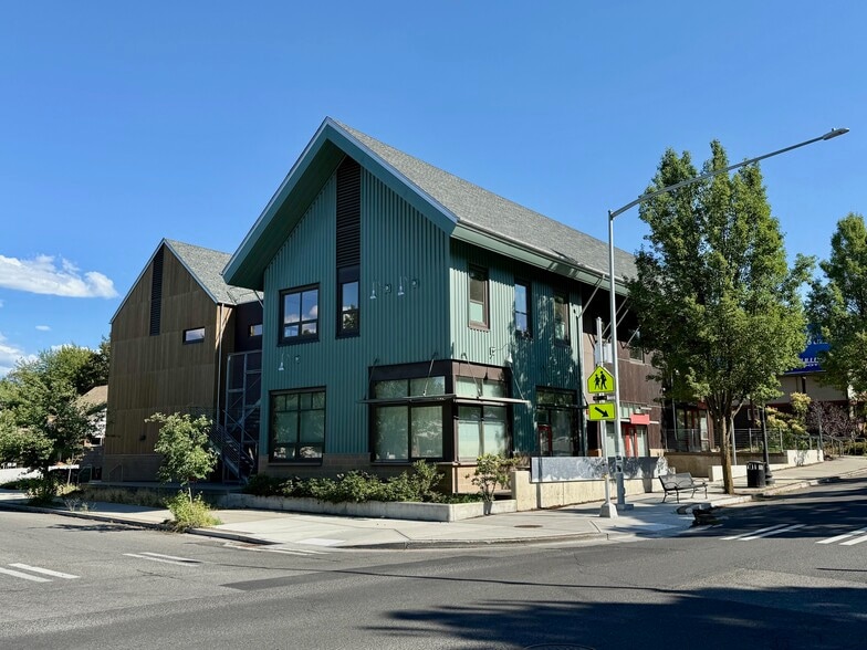 907 S Perry St, Spokane, WA for sale - Building Photo - Image 2 of 14
