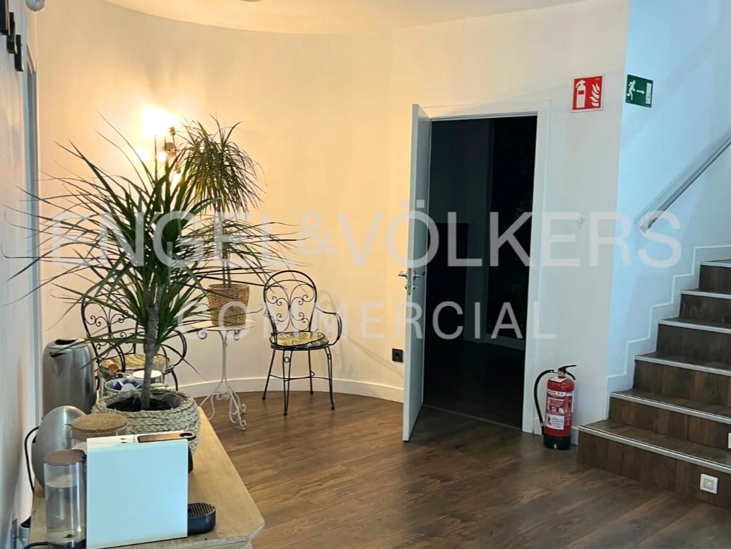 Calle de Alcalá, 399, Madrid, MAD 28027 - Unit 1 -  - Interior Photo - Image 2 of 8