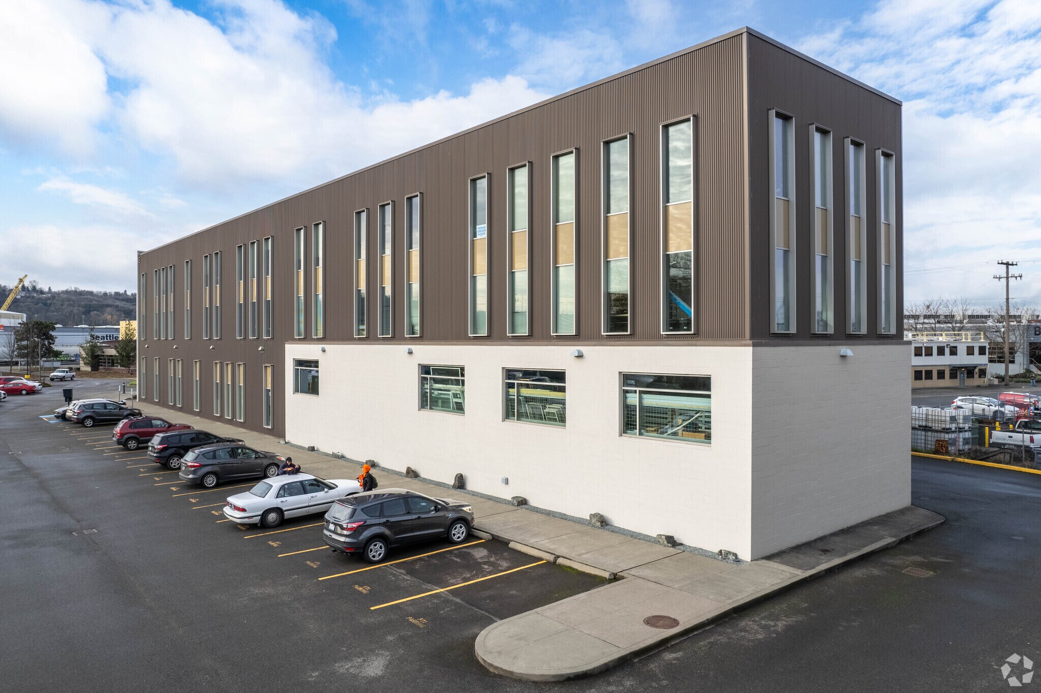 6770 E Marginal Way S, Seattle, WA for lease Building Photo- Image 1 of 4