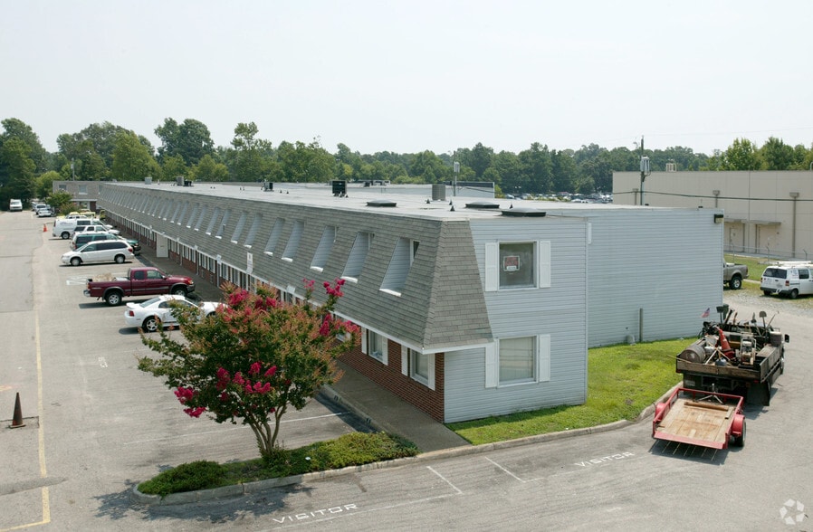 801 Butler St, Chesapeake, VA for lease - Building Photo - Image 3 of 20