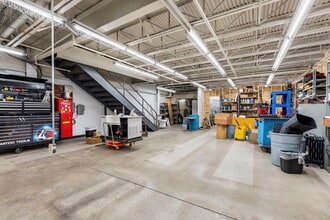 166 W Main St, Hillsborough, NH à vendre Photo intérieure- Image 2 de 9