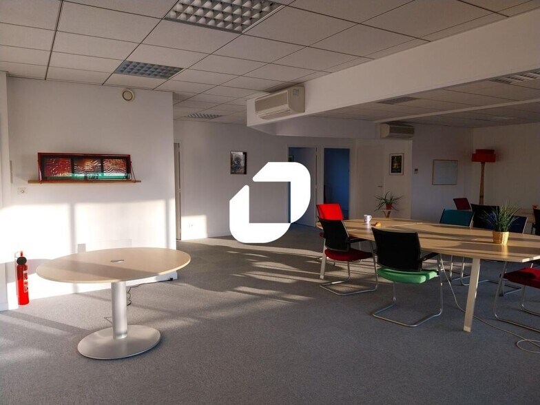 2 Rue Du Wattman, Orvault à louer - Photo du bâtiment - Image 2 de 20