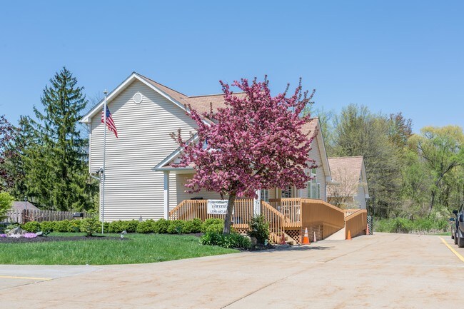 More details for 115 W Aurora Rd, Northfield, OH - Office for Sale