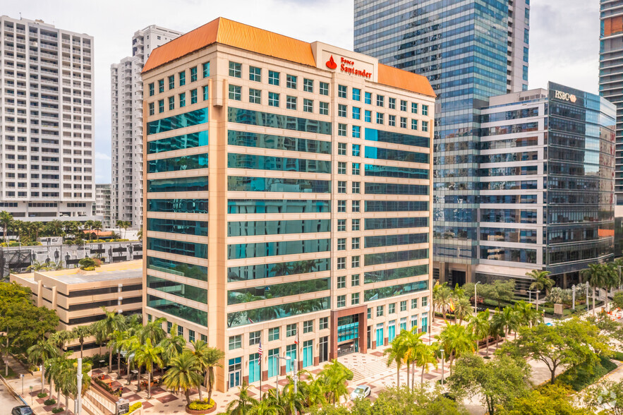 1401 Brickell Ave, Miami, FL à vendre - Photo du bâtiment - Image 1 de 1