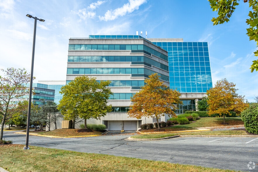 4061 Powder Mill Rd, Beltsville, MD for lease - Building Photo - Image 2 of 6