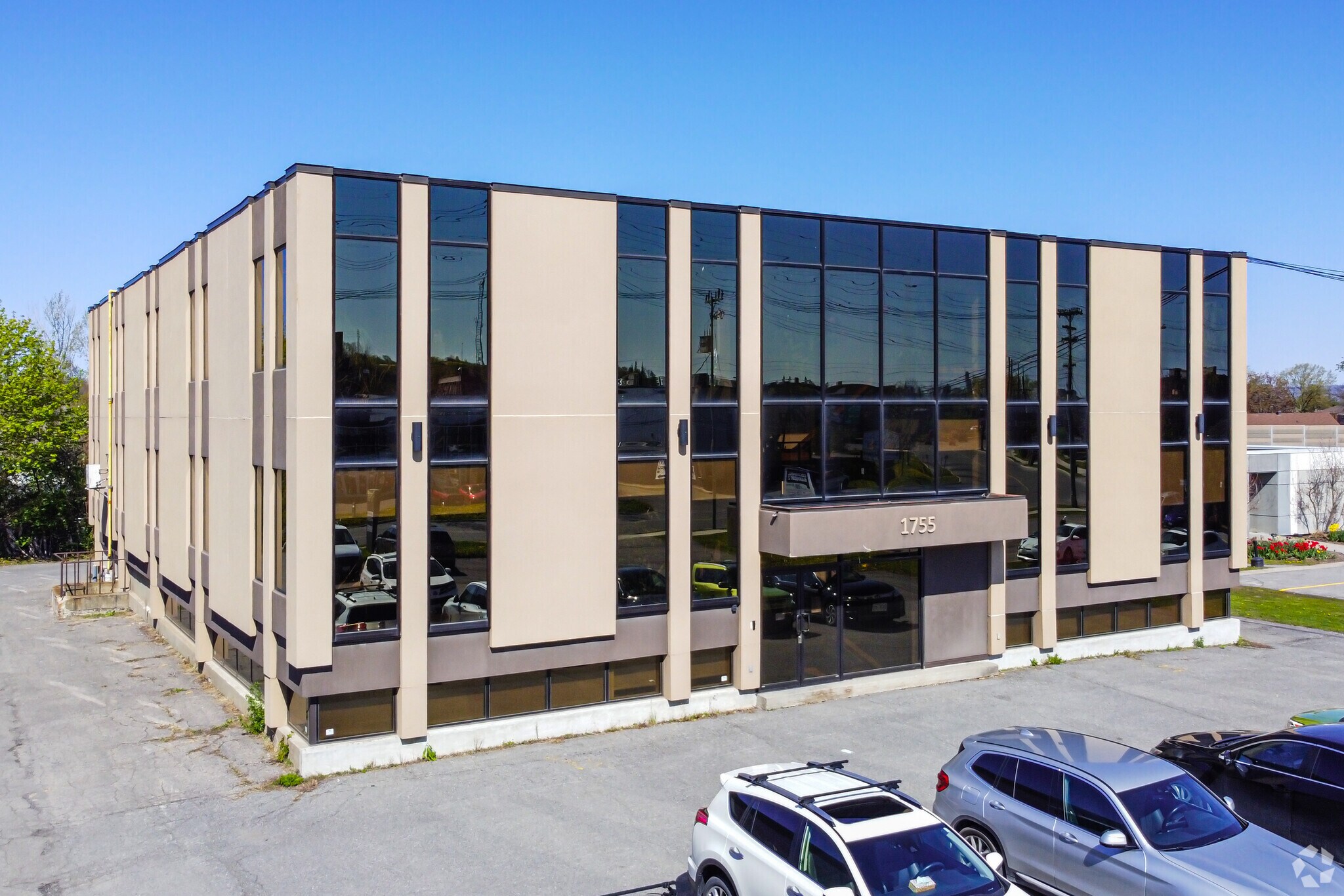 1755 Woodward Dr, Ottawa, ON for sale Building Photo- Image 1 of 1