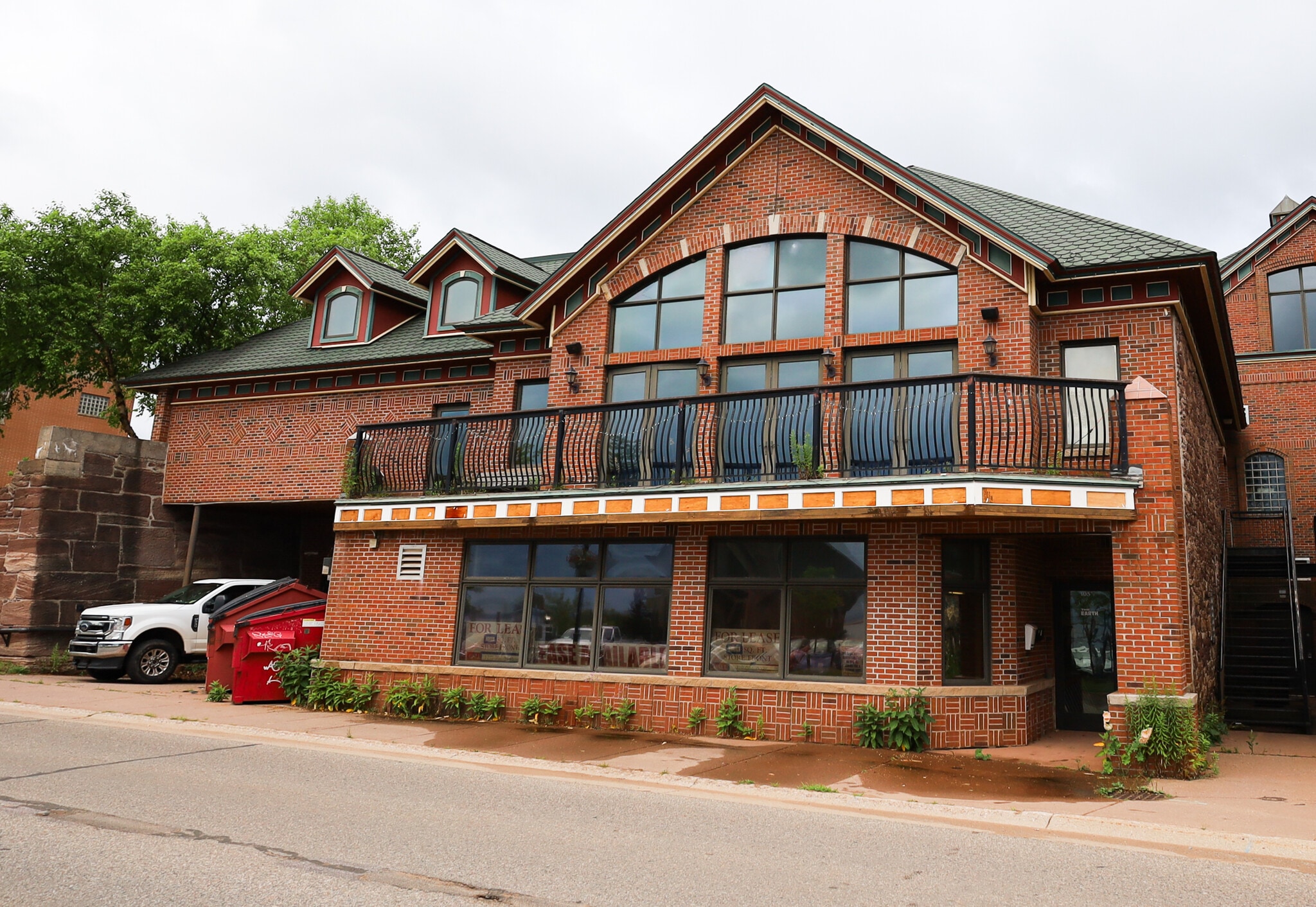 203 S Front St, Marquette, MI for sale Building Photo- Image 1 of 48