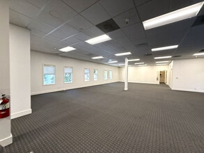 349 Healdsburg Ave, Healdsburg, CA for lease Interior Photo- Image 2 of 4