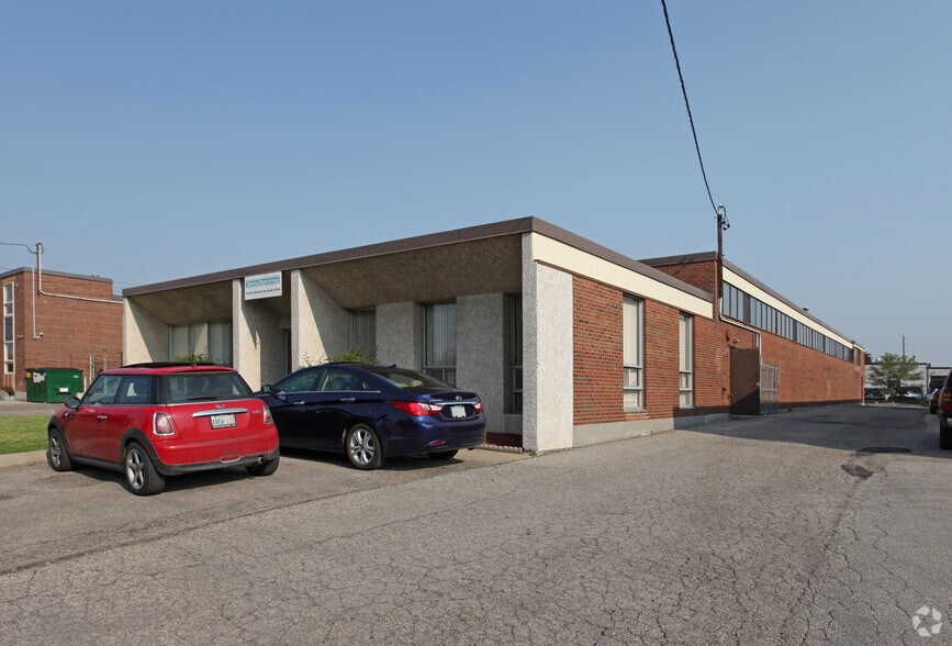 54 Lepage Crt, Toronto, ON for sale - Primary Photo - Image 1 of 1