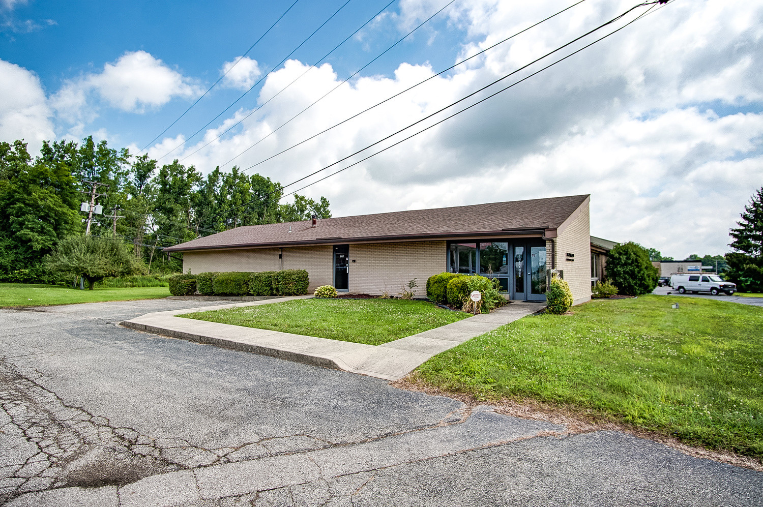 5941 Wolf Creek Pike, Dayton, OH for sale Building Photo- Image 1 of 1