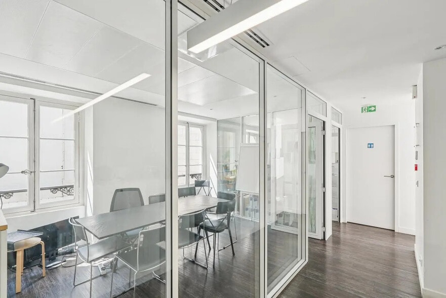 35 Rue De Miromesnil, Paris à louer - Photo intérieure - Image 3 de 12