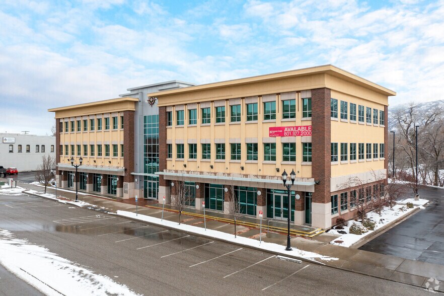 67 S Main St, Layton, UT à louer - Photo du bâtiment - Image 3 de 6