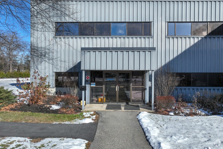 79 Monroe St, Amesbury, MA for sale - Building Photo - Image 3 of 4