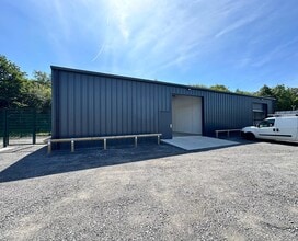 6A-E Farm Rd, Neath for lease Building Photo- Image 1 of 4
